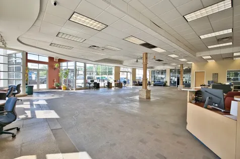 6500 North Western Avenue Chicago IL 60659