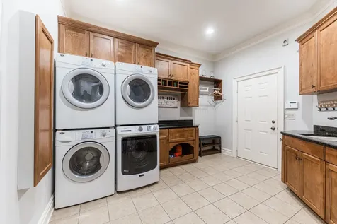 5N155 Prairie Rose Drive St. Charles IL 60175