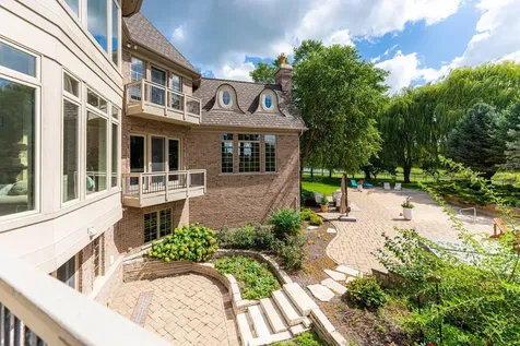 5N155 Prairie Rose Drive St. Charles IL 60175