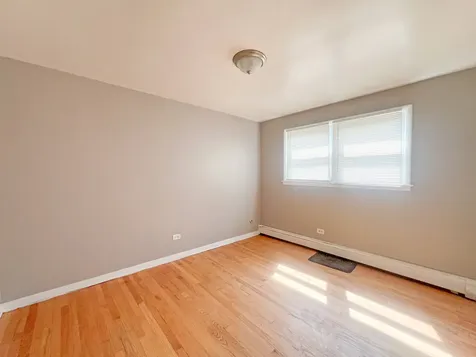 8743 South Beverly Avenue Chicago IL 60620