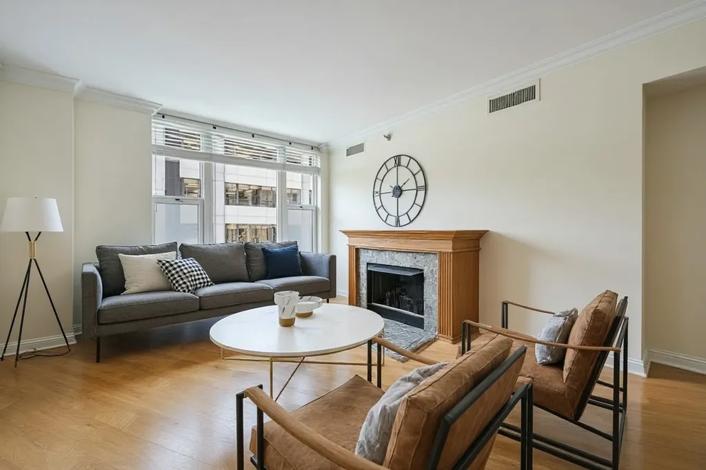 25 East Superior Street Chicago IL 60611