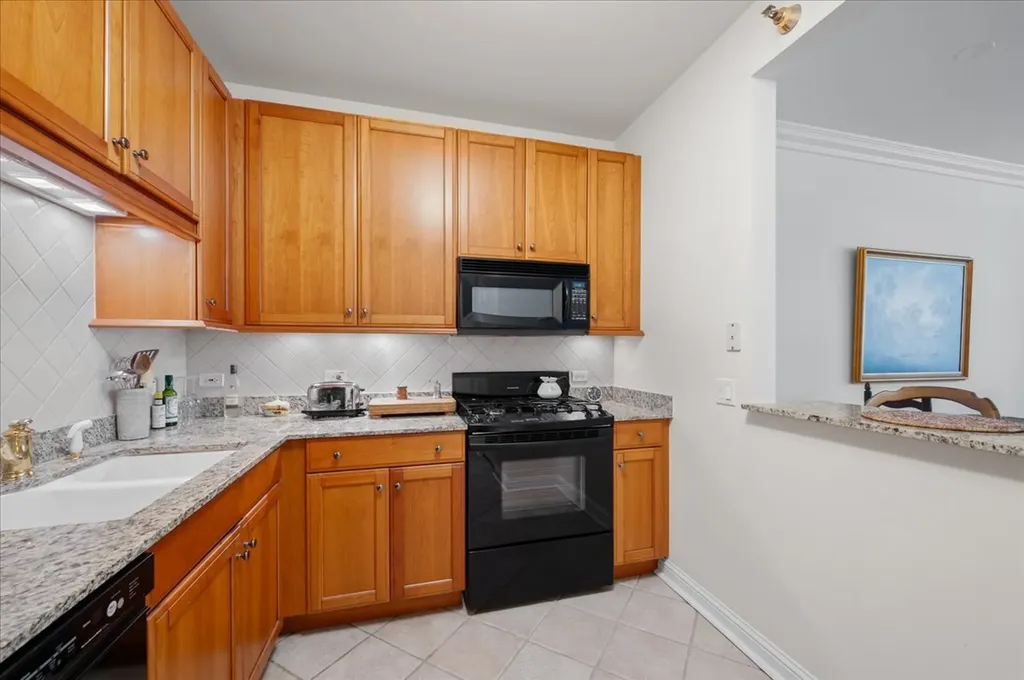 25 East Superior Street Chicago IL 60611