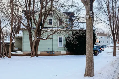 1258 South Galena Avenue Freeport IL 61032