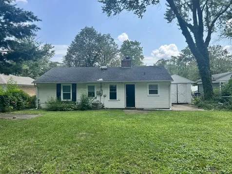 308 Shabbona Drive Park Forest IL 60466