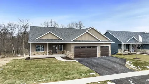 4137 Waters Edge Drive Belvidere IL 61008