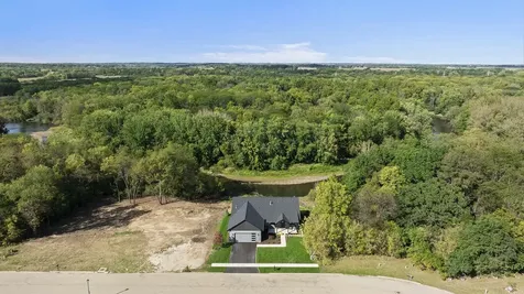4137 Waters Edge Drive Belvidere IL 61008