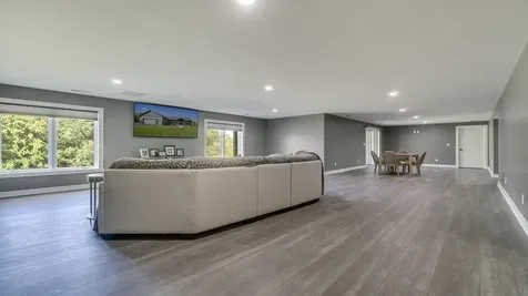4137 Waters Edge Drive Belvidere IL 61008
