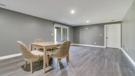 4137 Waters Edge Drive Belvidere IL 61008