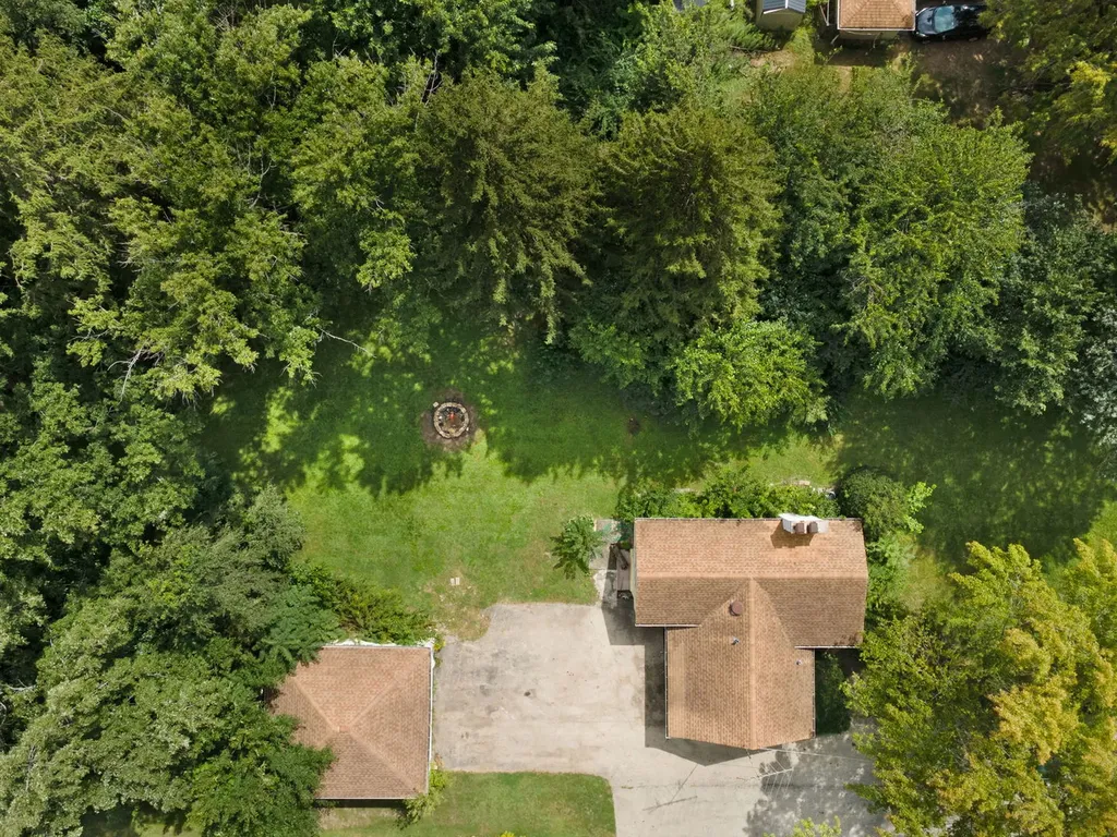 6295 Woodward Avenue Downers Grove IL 60516