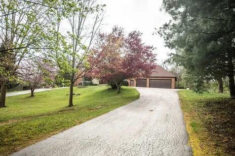 1131 Fourth Avenue Dixon IL 61021