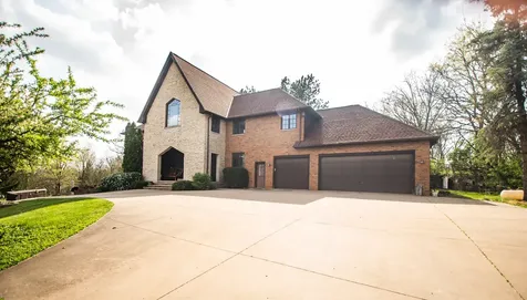 1131 Fourth Avenue Dixon IL 61021