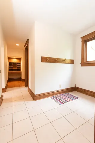 1131 Fourth Avenue Dixon IL 61021