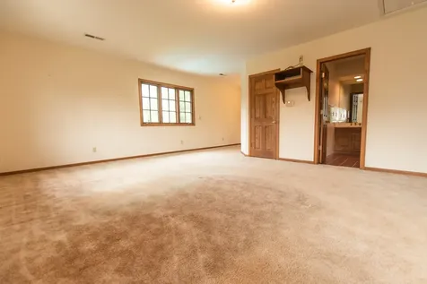 1131 Fourth Avenue Dixon IL 61021