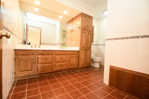 1131 Fourth Avenue Dixon IL 61021