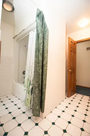 1131 Fourth Avenue Dixon IL 61021