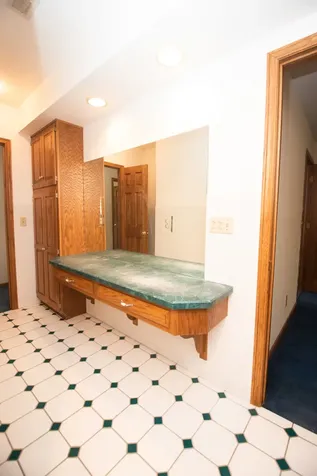 1131 Fourth Avenue Dixon IL 61021