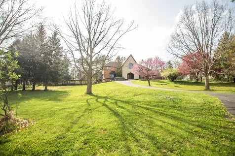 1131 Fourth Avenue Dixon IL 61021