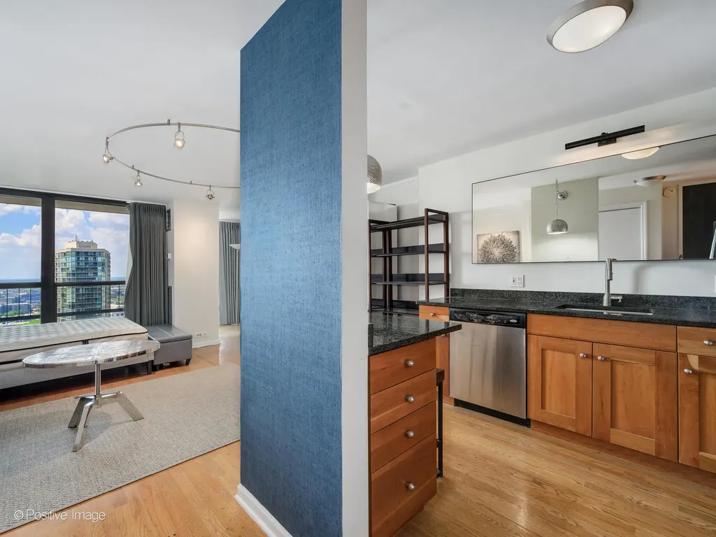 1030 North State Street Chicago IL 60610