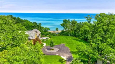 117 Belle Avenue Highland Park IL 60035