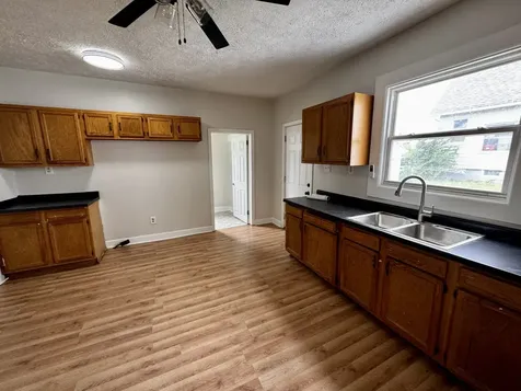 1422-1426 5TH Street Lasalle IL 61301
