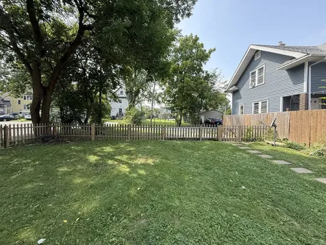 706 Martin Luther King Drive Waukegan IL 60085