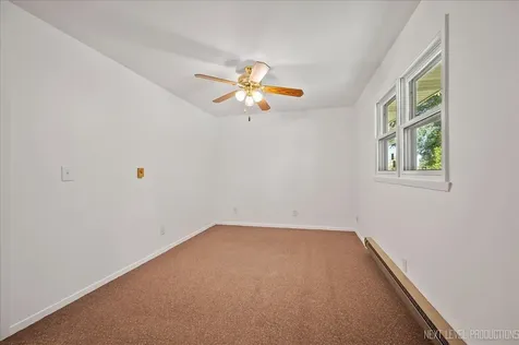 635 James Street Hinckley IL 60520