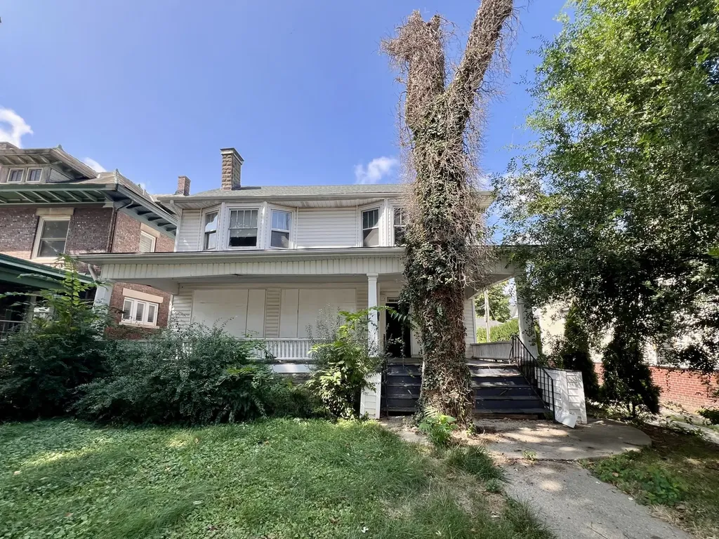 233 North Edward Street Decatur IL 62522