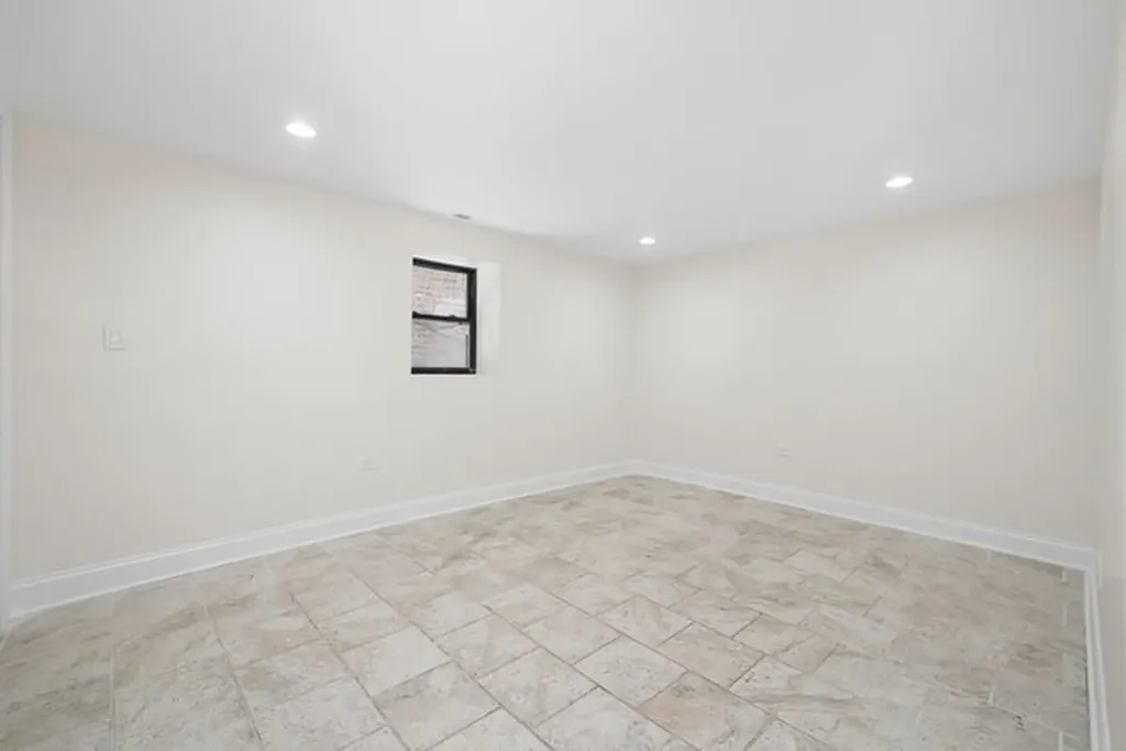 3912 West Congress Parkway Chicago IL 60624