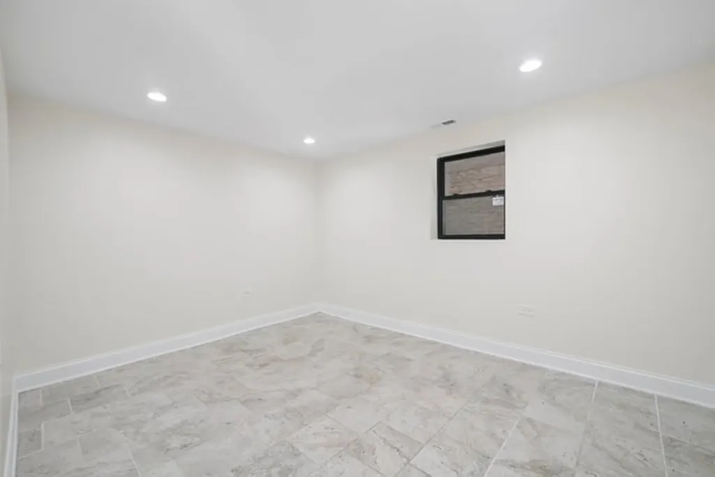 3912 West Congress Parkway Chicago IL 60624