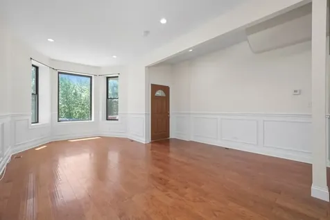 3912 West Congress Parkway Chicago IL 60624