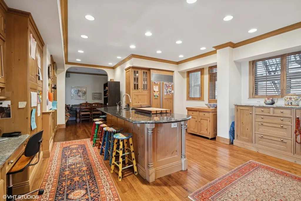 3500 North Lake Shore Drive Chicago IL 60657