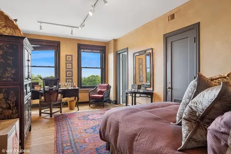3500 North Lake Shore Drive Chicago IL 60657
