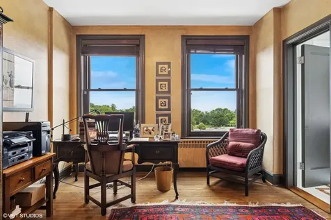 3500 North Lake Shore Drive Chicago IL 60657