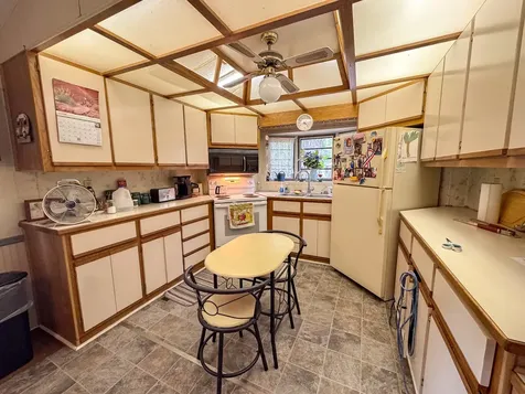 2/24 Woodhaven Sublette IL 61367