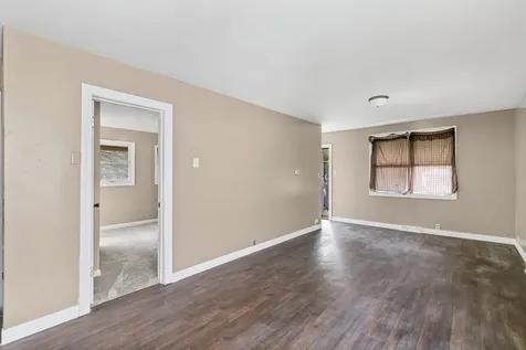90 West 28th Place South Chicago Heights IL 60411