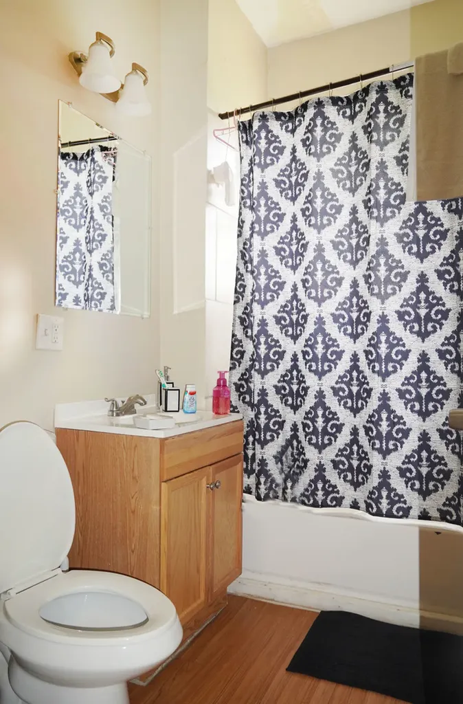 5641 South Morgan Street Chicago IL 60621