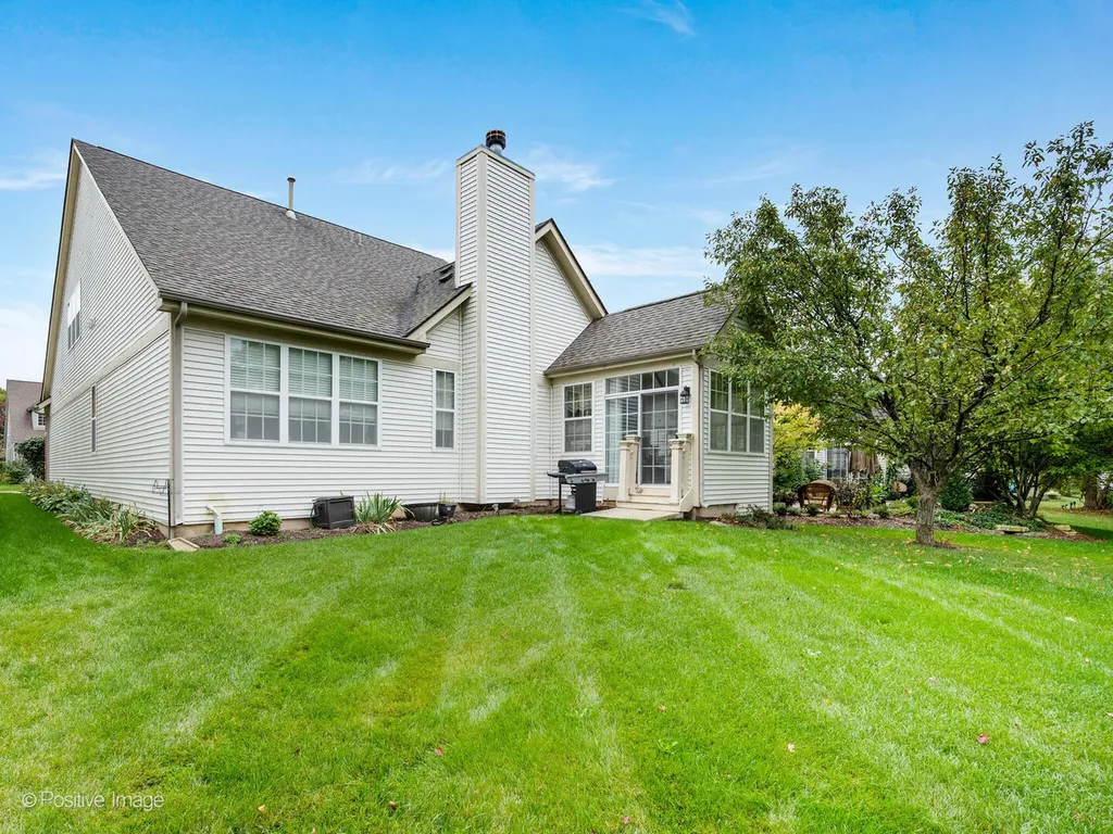 1771 Briarheath Drive Aurora IL 60505