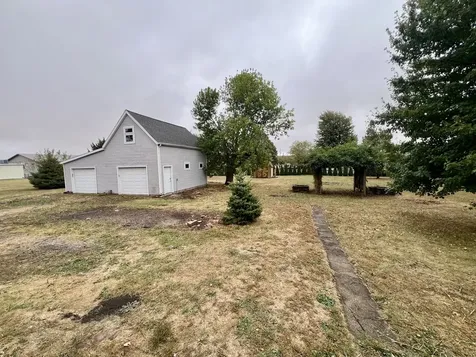 320 North Main Street Gifford IL 61847