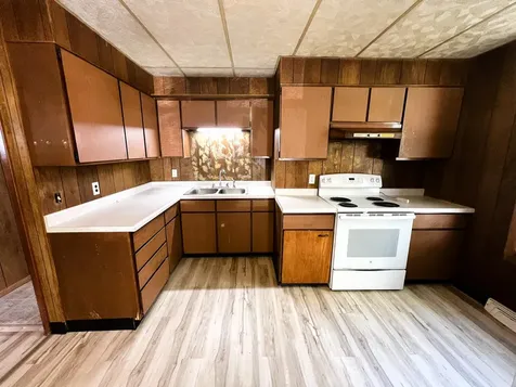 123 West Waupansie Street Dwight IL 60420