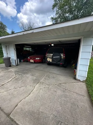 17871 Locust Street Lansing IL 60438