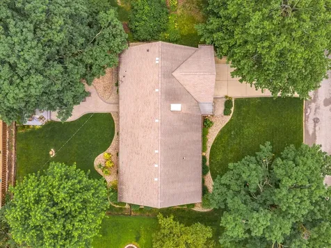 209 Orleans Drive Bloomington IL 61701