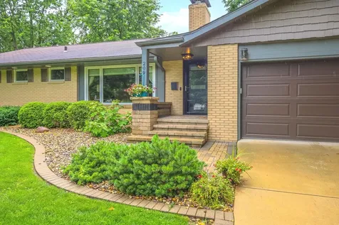 209 Orleans Drive Bloomington IL 61701