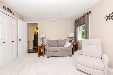 209 Orleans Drive Bloomington IL 61701