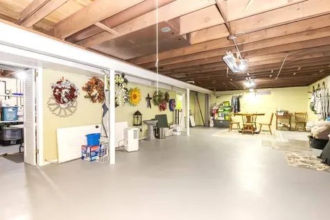 209 Orleans Drive Bloomington IL 61701