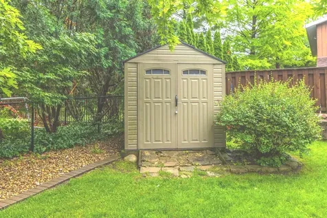 209 Orleans Drive Bloomington IL 61701