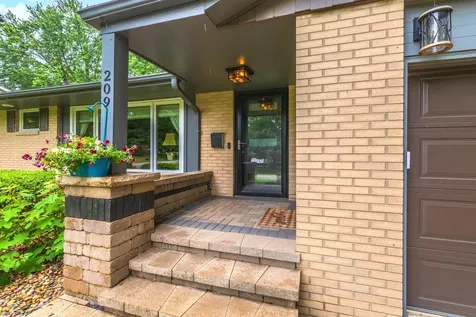 209 Orleans Drive Bloomington IL 61701