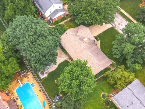 209 Orleans Drive Bloomington IL 61701