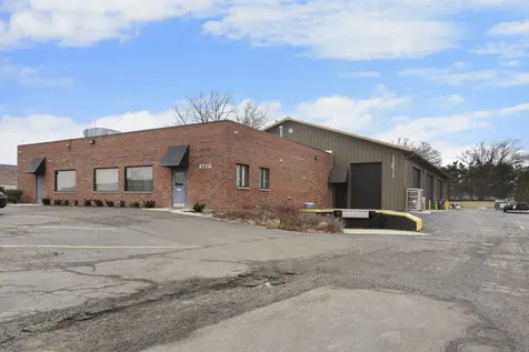 3720 Hawthorne Court Waukegan IL 60087