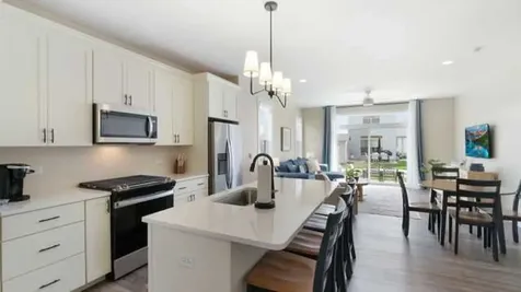 100 Great Loop Dr., #60 Ottawa IL 61350