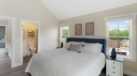 100 Great Loop Dr., #60 Ottawa IL 61350